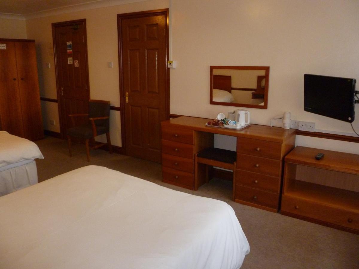 Hotel Tafarn Y Rhos Llangefni Zimmer foto
