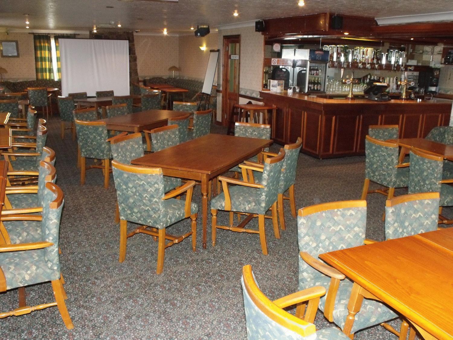 Hotel Tafarn Y Rhos Llangefni Exterior foto
